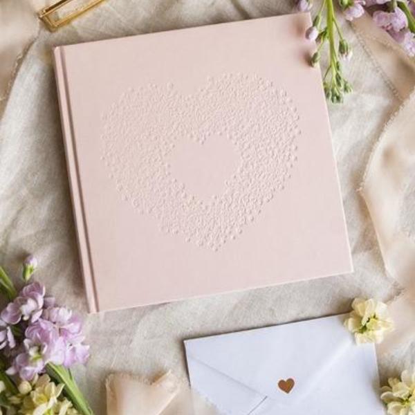 Gastenboek_lichtroze_1
