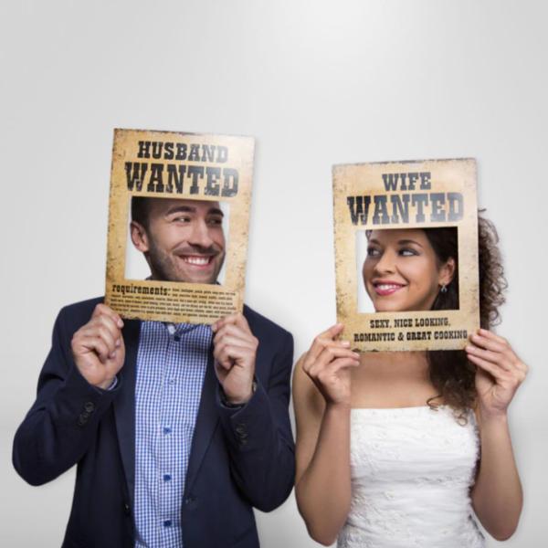 Photo_Frame_Husband___Wife_Wanted