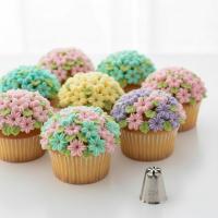 Wilton_Decorating_Tip__224_Dropflower_