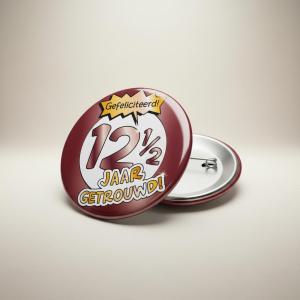 Button_XL_Getrouwd_12_5_Jaar_1