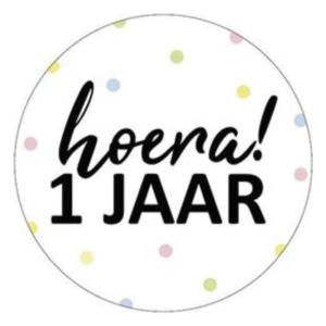 Cadeaustickers_Hoera_1_Jaar__25st__1