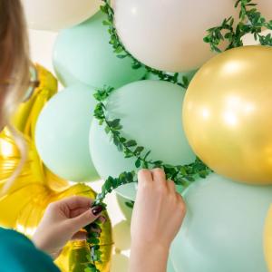 Groene_Blaadjes_Decoratie_Slinger___7_5m